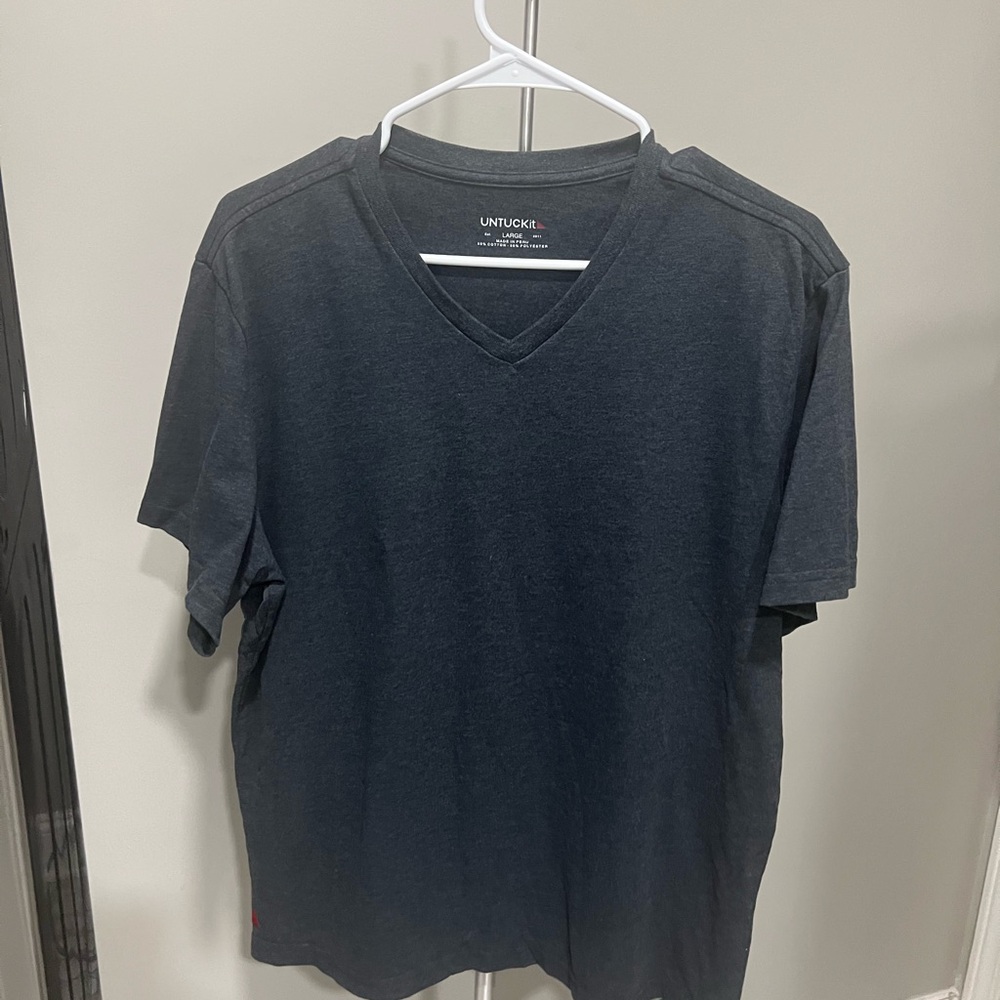 UNTUCKit Large Navy Blue shirt